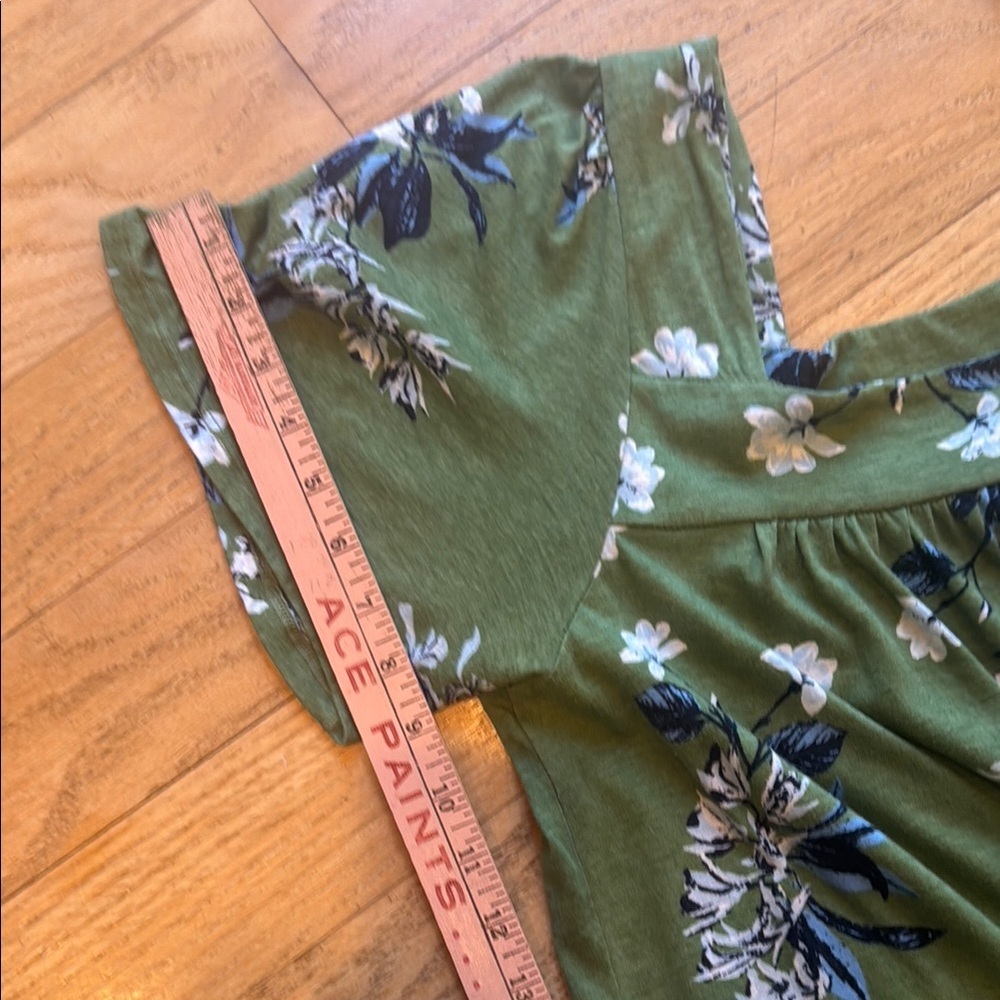 Lucky brand women’s top size small - Picture 7 of 8